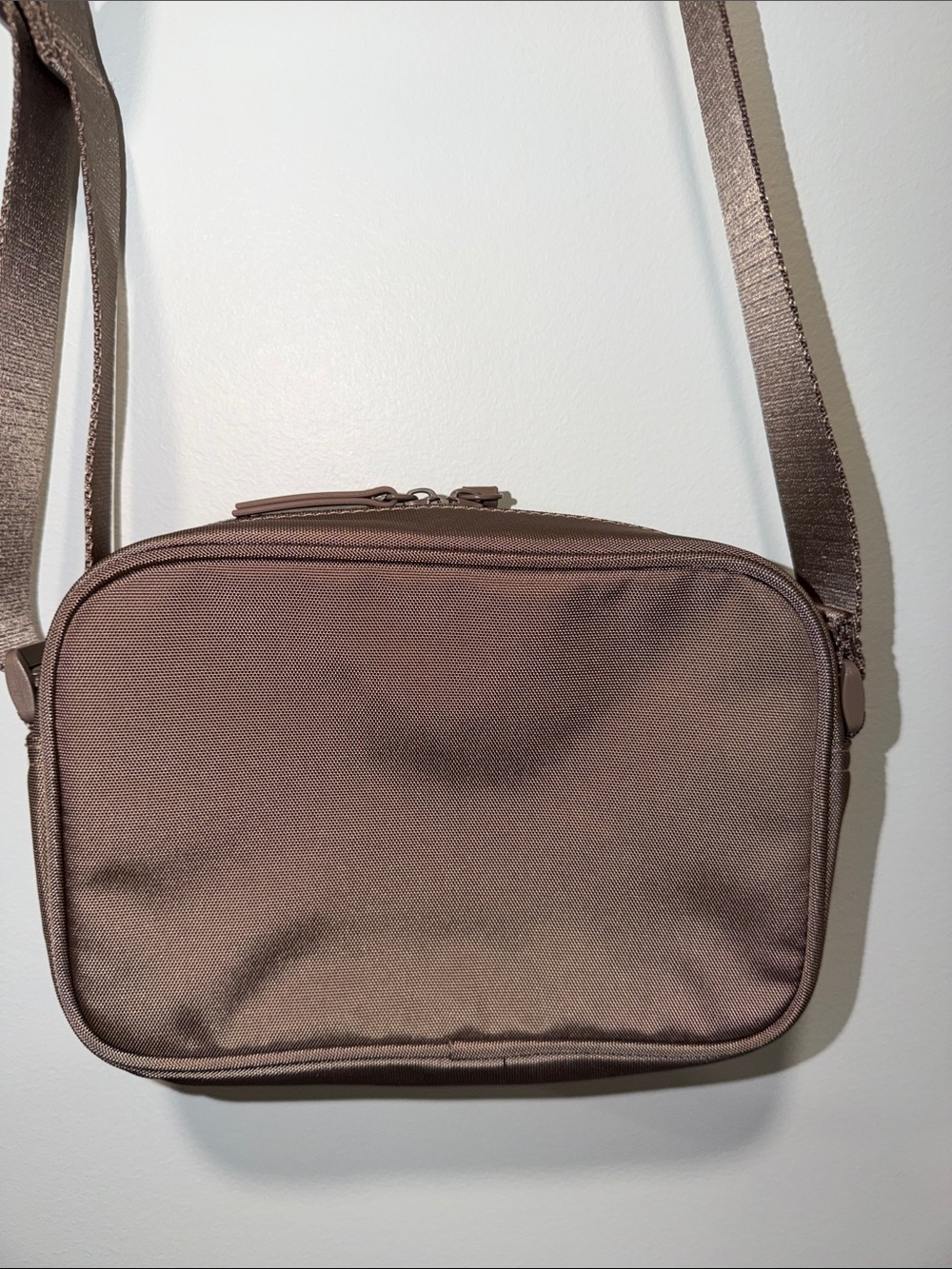 H&M Tan Men’s Crossbody Camera Bag - Picture 6 of 12